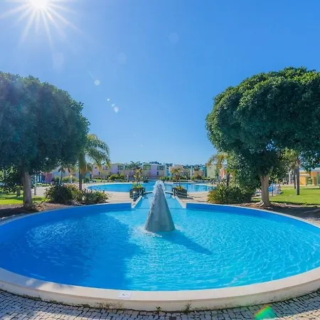 Encosta Da Orada By Garvetur *