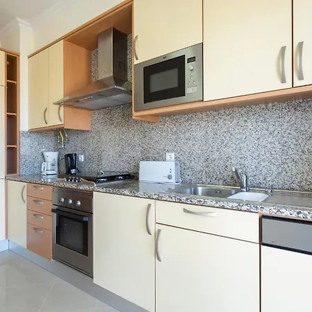 Encosta Da Orada By Garvetur *