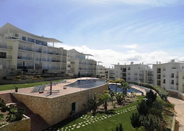 Encosta Da Orada By Garvetur *