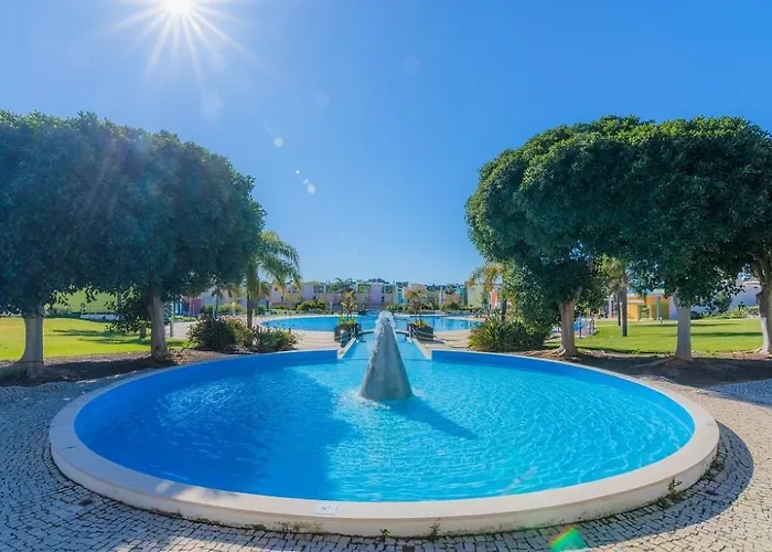 Encosta Da Orada By Garvetur *